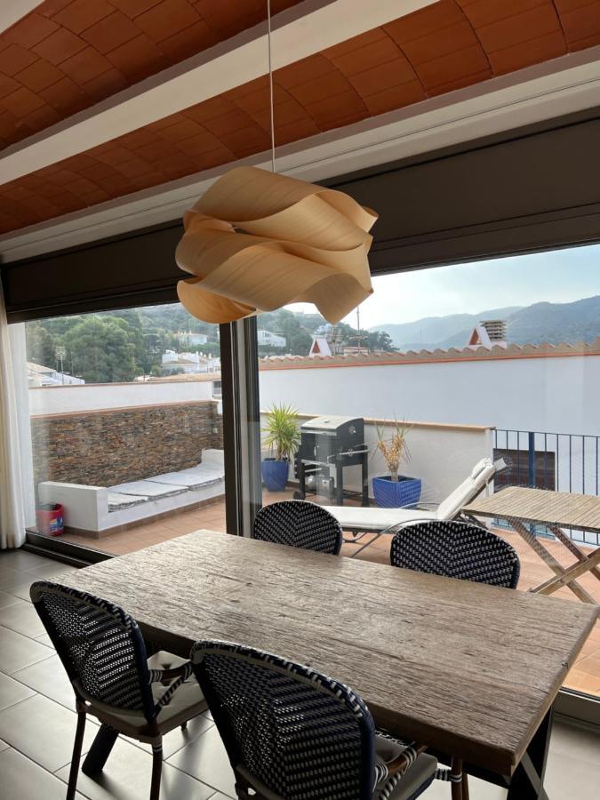 Big Family House In The Center Of El Port De La Selva Apartment Bagian luar foto