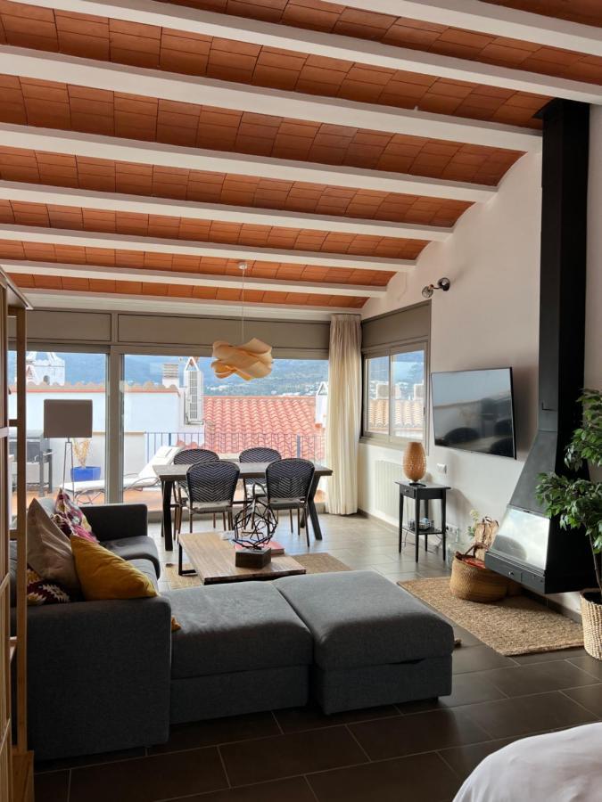 Big Family House In The Center Of El Port De La Selva Apartment Bagian luar foto