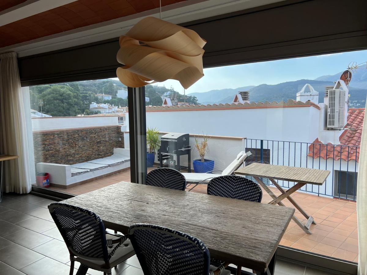 Big Family House In The Center Of El Port De La Selva Apartment Bagian luar foto